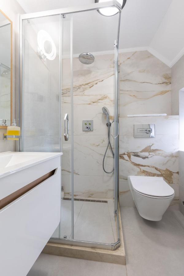 Old Town South Gate Apartment Cattaro Esterno foto