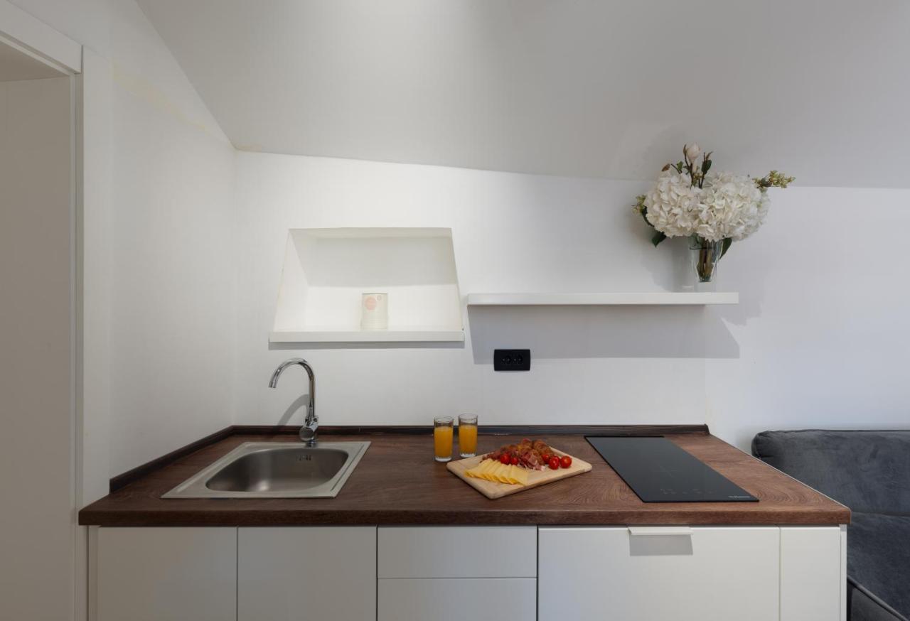 Old Town South Gate Apartment Cattaro Esterno foto