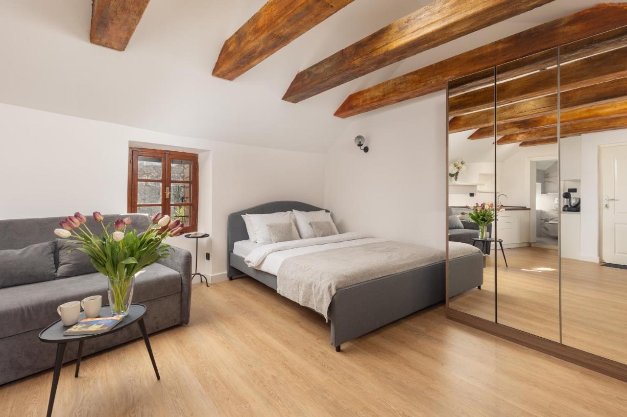 Old Town South Gate Apartment Cattaro Esterno foto